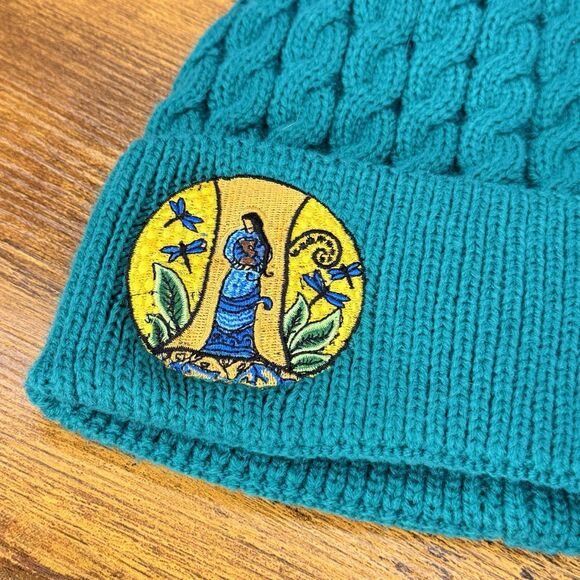 Oscardo Leah Dorion Strong Earth Woman Embroidered Knitted Hat Winter Beanie - Picture 3 of 8